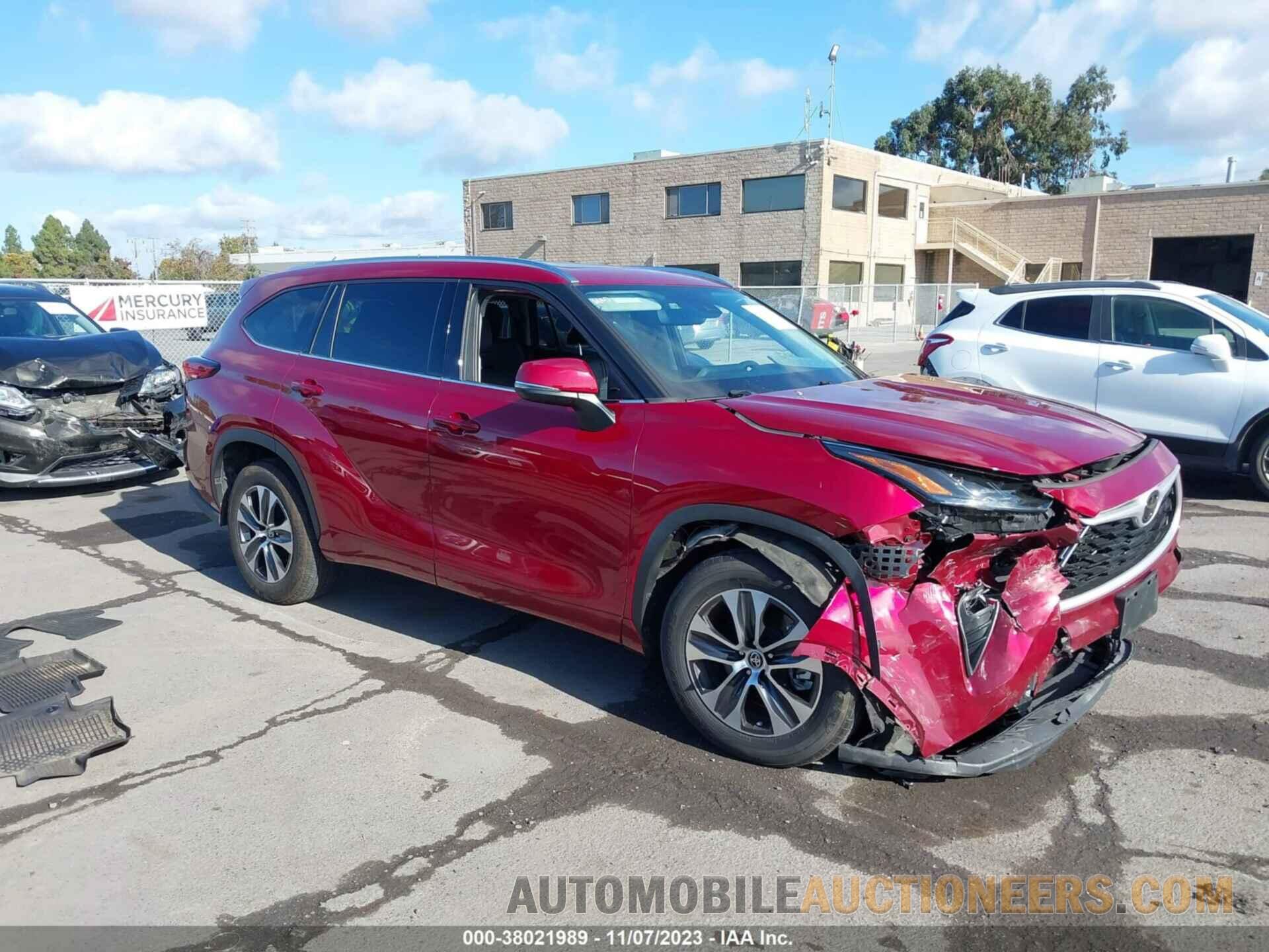 5TDHZRAH1MS528795 TOYOTA HIGHLANDER 2021