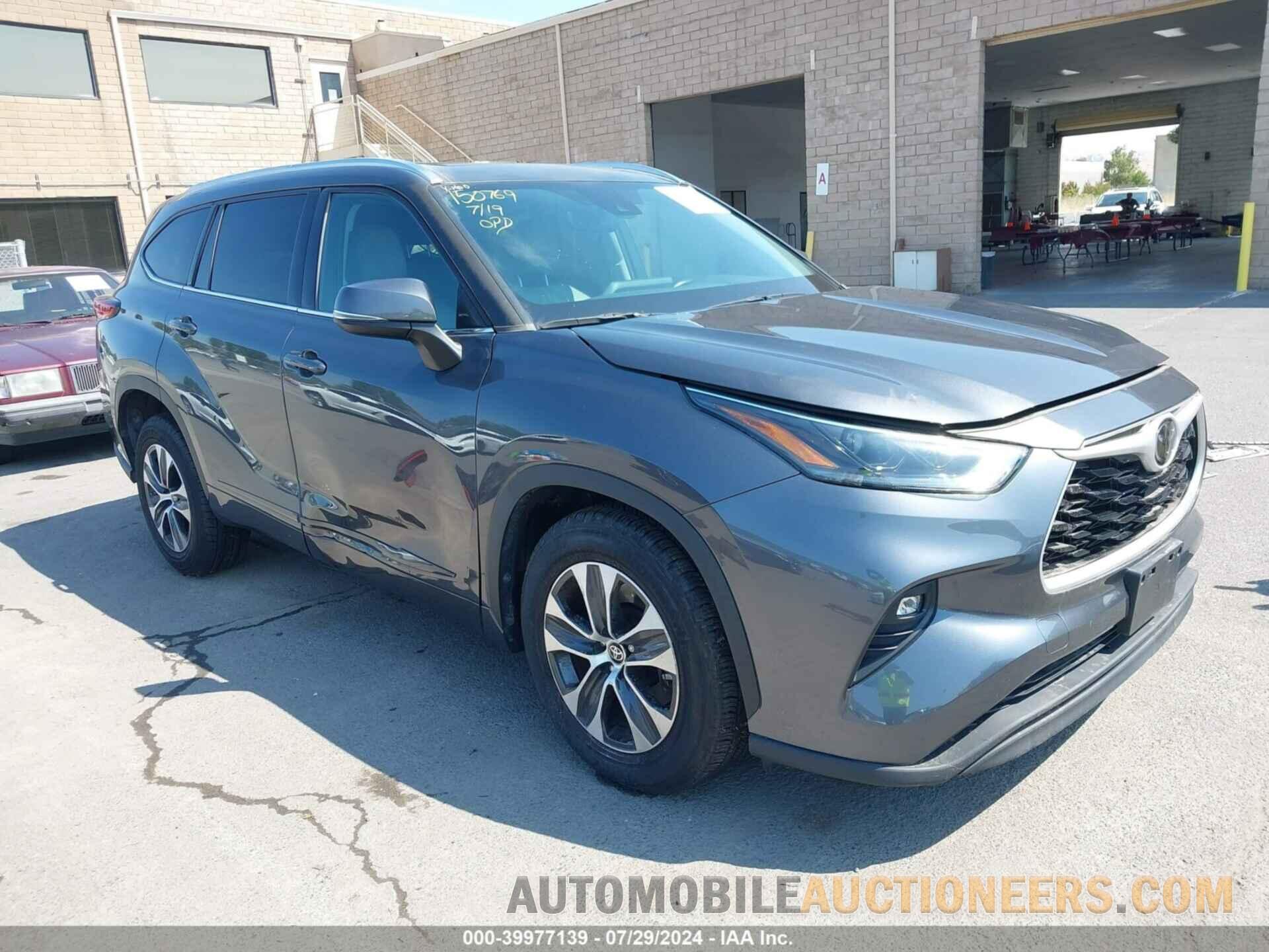 5TDHZRAH4MS515328 TOYOTA HIGHLANDER 2021