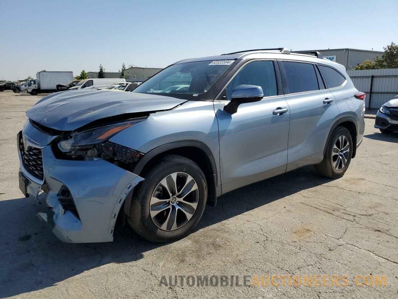 5TDHZRAH4NS130613 TOYOTA HIGHLANDER 2022