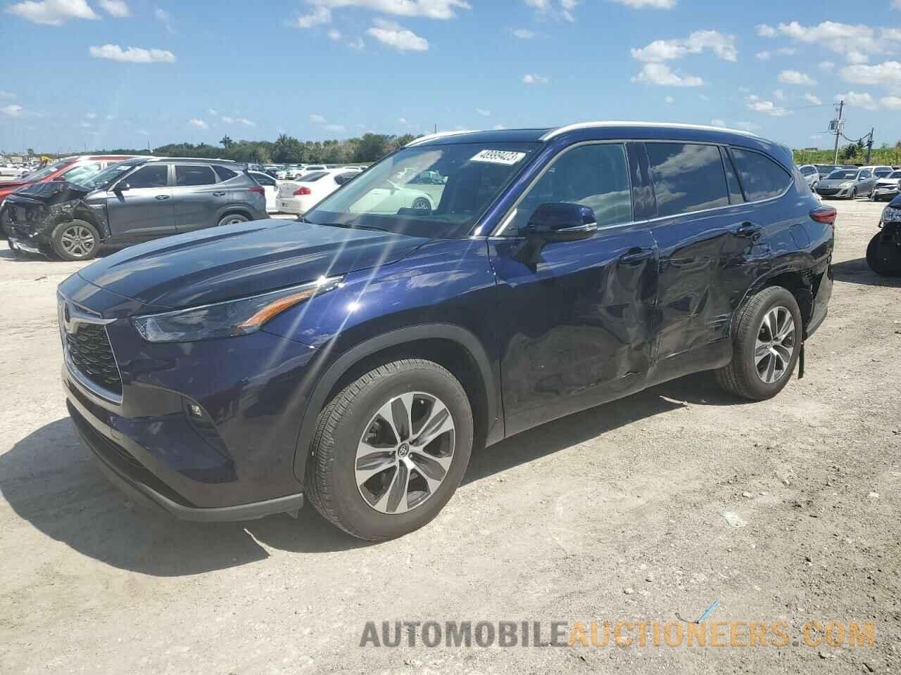 5TDHZRAH8NS124216 TOYOTA HIGHLANDER 2022