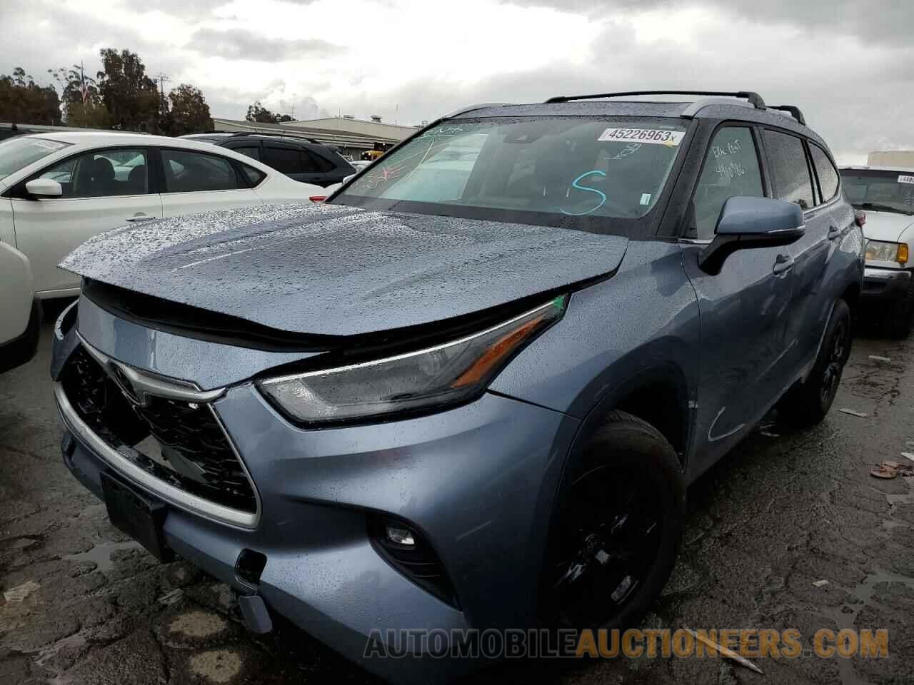 5TDHZRAH9NS119025 TOYOTA HIGHLANDER 2022