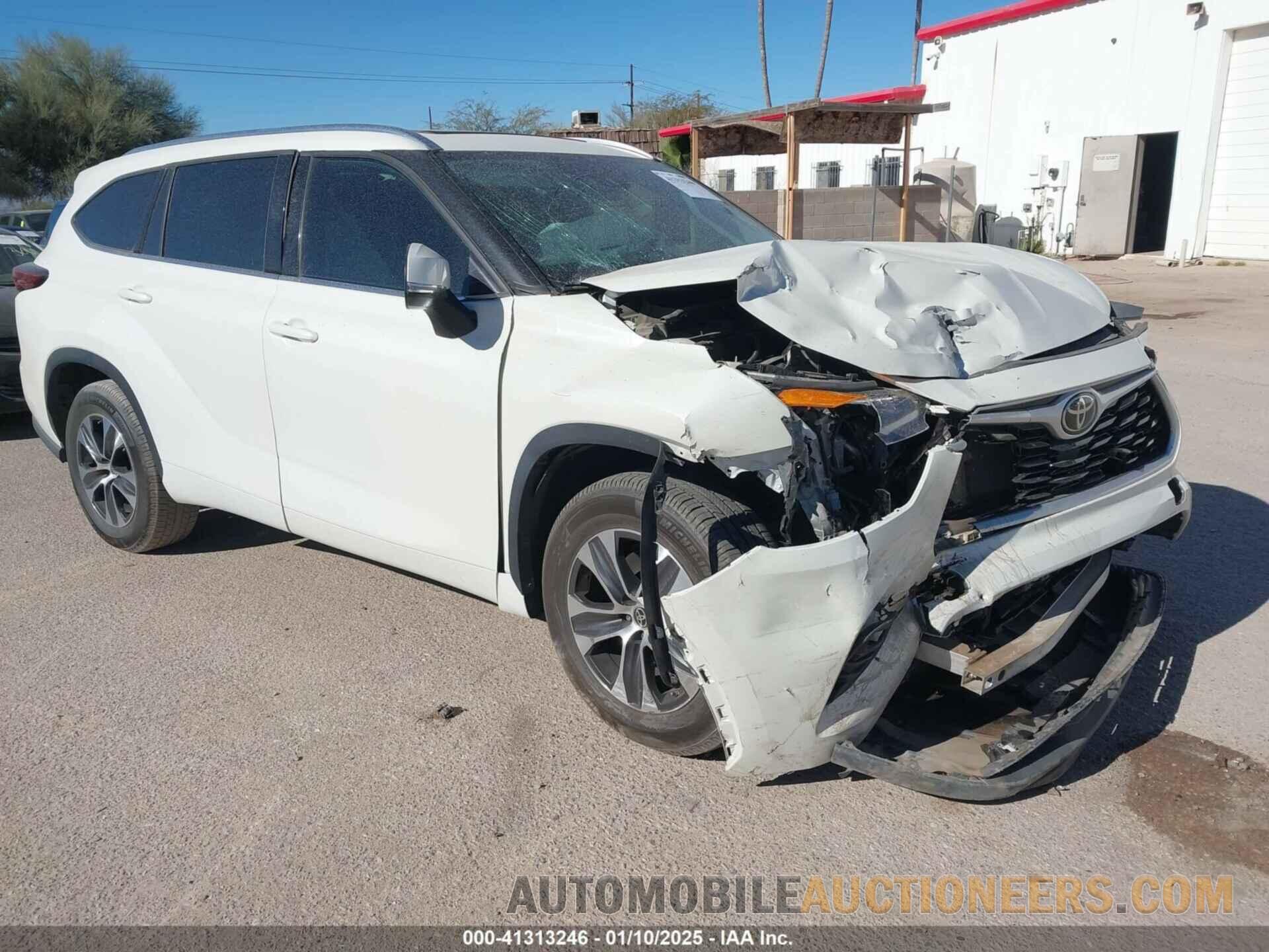 5TDHZRAHXMS064468 TOYOTA HIGHLANDER 2021