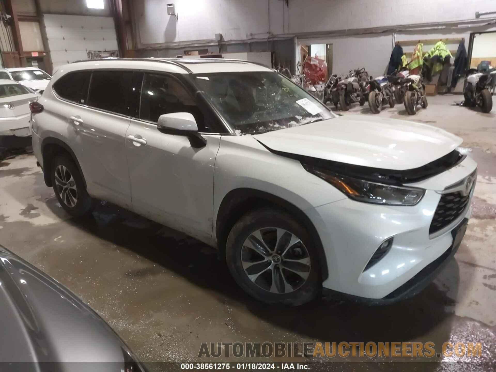 5TDHZRBH0MS063084 TOYOTA HIGHLANDER 2021