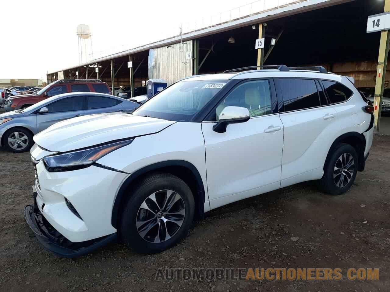 5TDHZRBH1MS056824 TOYOTA HIGHLANDER 2021