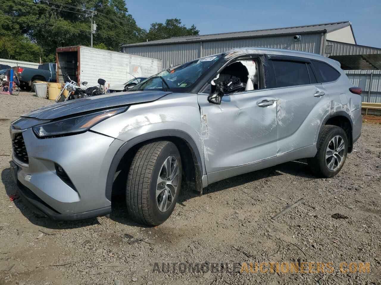 5TDHZRBH1MS075096 TOYOTA HIGHLANDER 2021