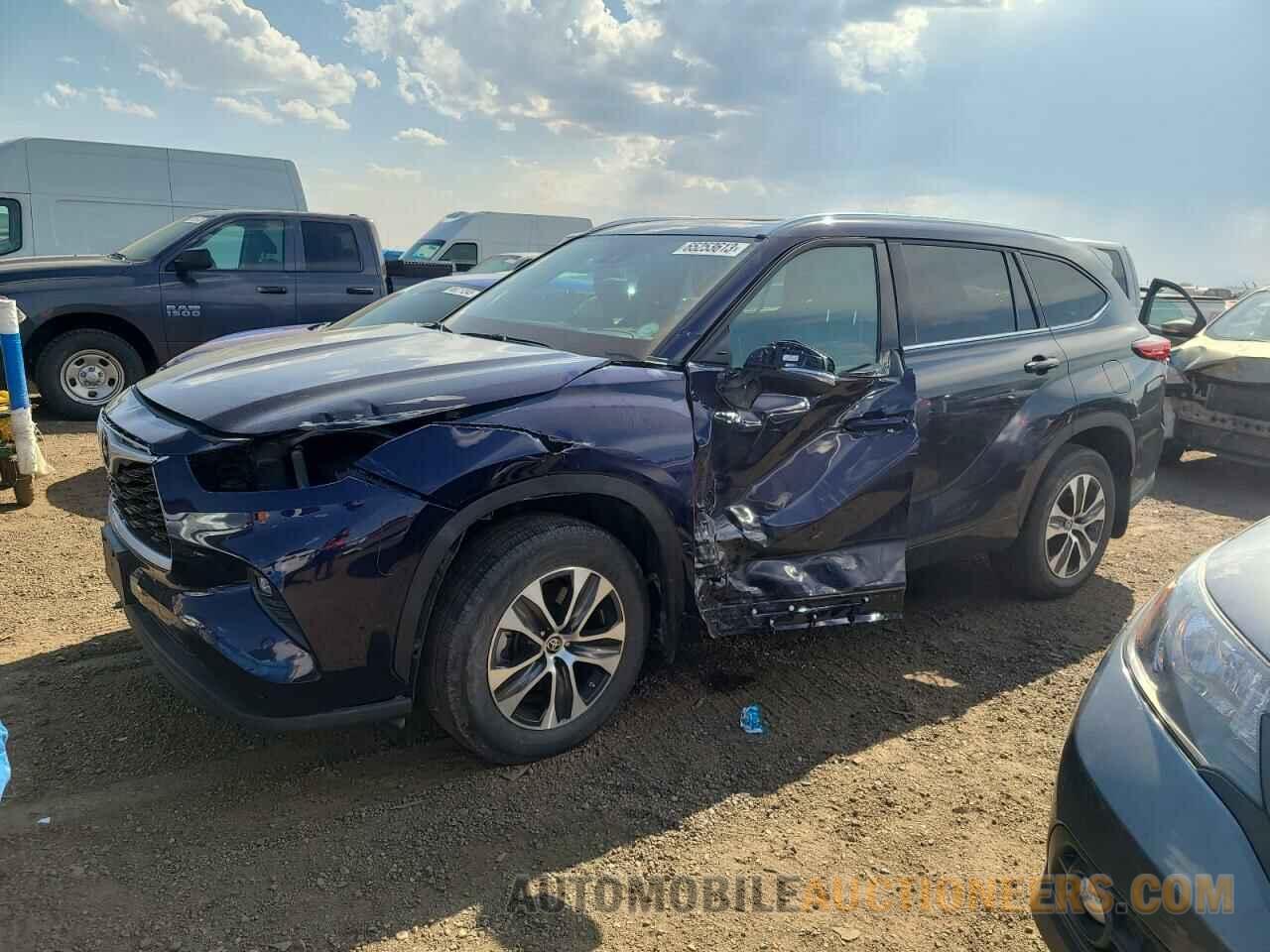 5TDHZRBH2MS160450 TOYOTA HIGHLANDER 2021