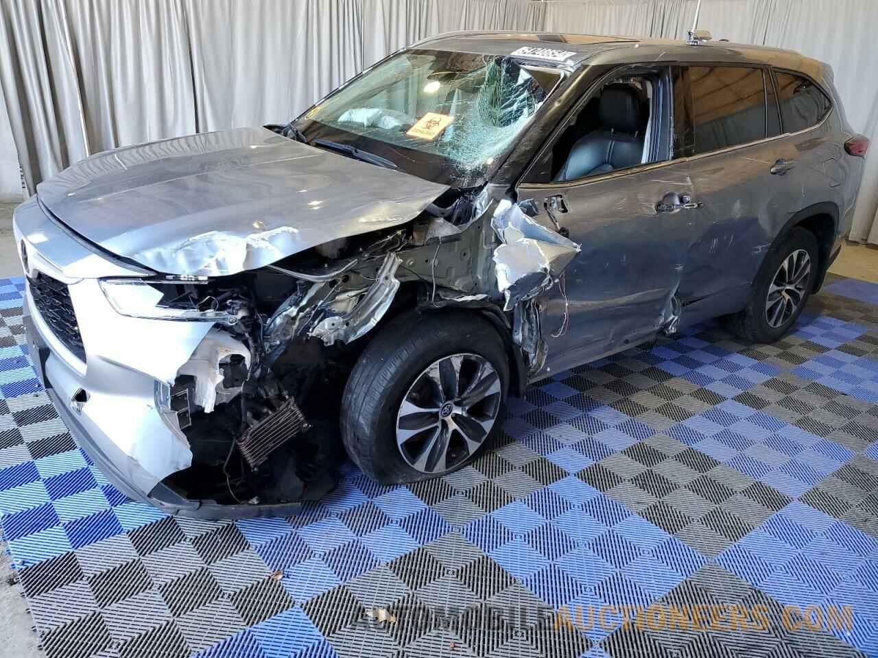 5TDHZRBH2NS208899 TOYOTA HIGHLANDER 2022