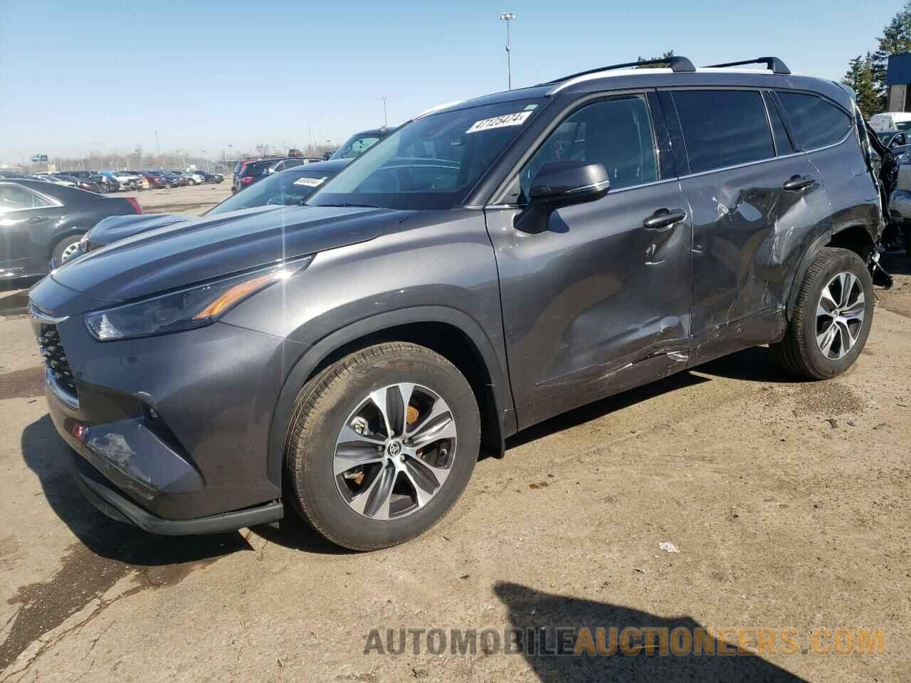 5TDHZRBH2NS250716 TOYOTA HIGHLANDER 2022