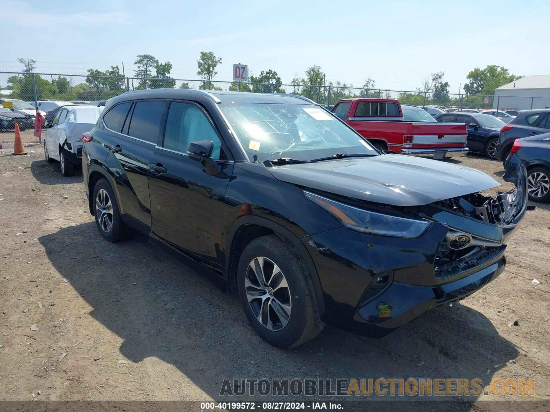 5TDHZRBH3MS110012 TOYOTA HIGHLANDER 2021