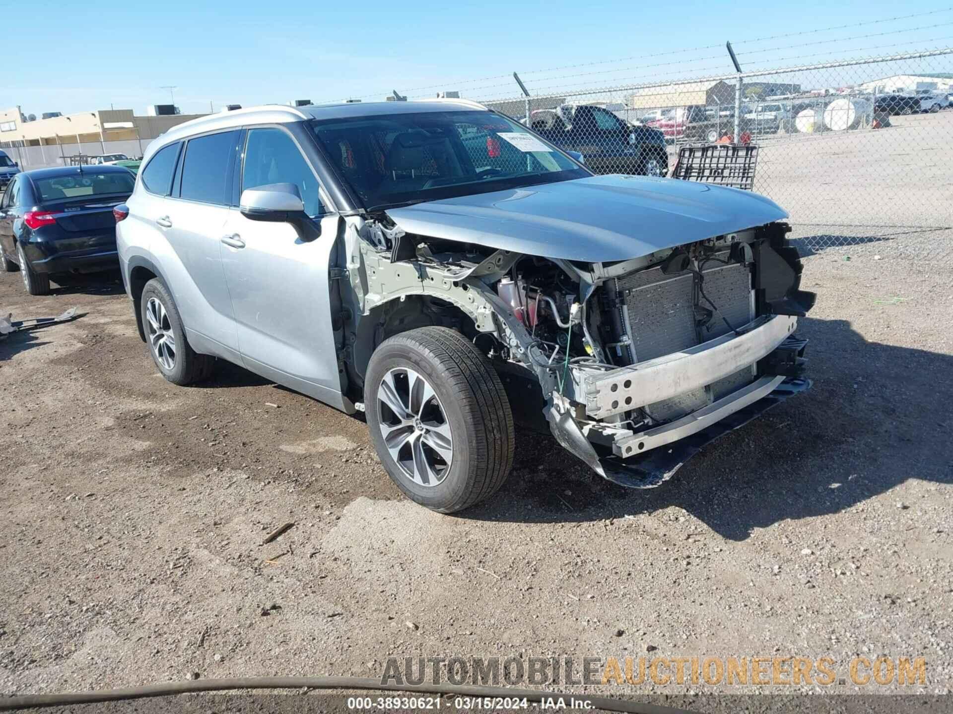 5TDHZRBH3NS597763 TOYOTA HIGHLANDER 2022