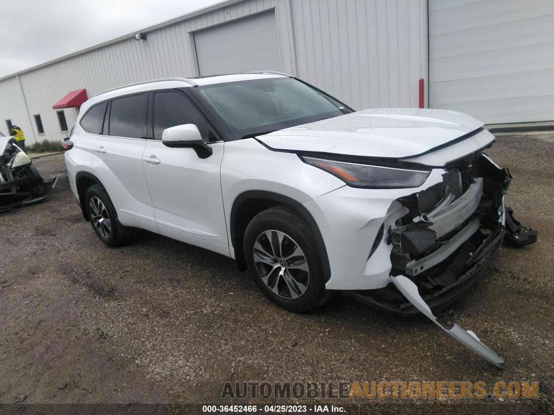 5TDHZRBH4NS166784 TOYOTA HIGHLANDER 2022