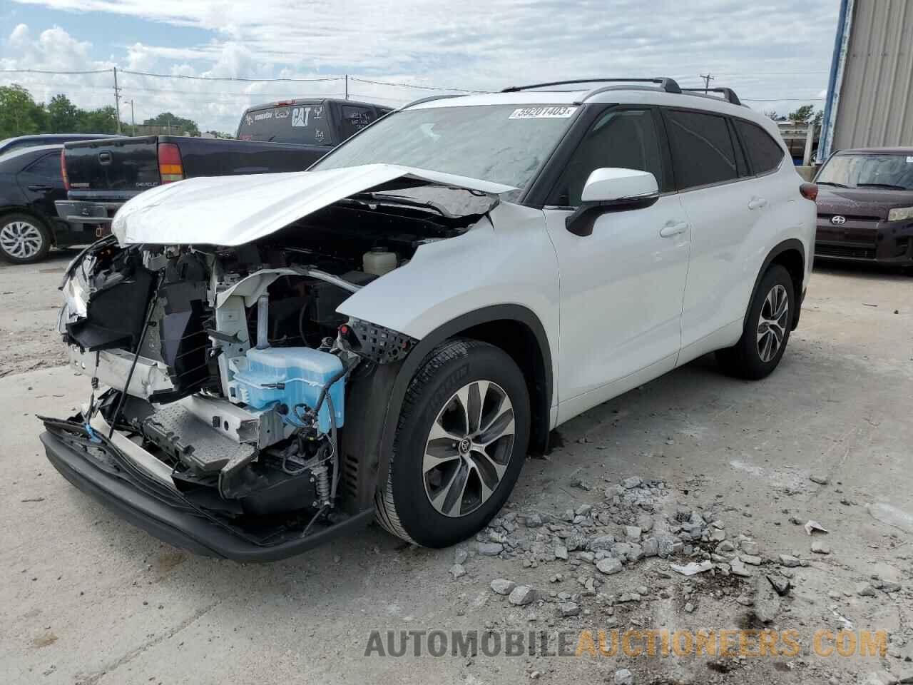 5TDHZRBH4NS175100 TOYOTA HIGHLANDER 2022