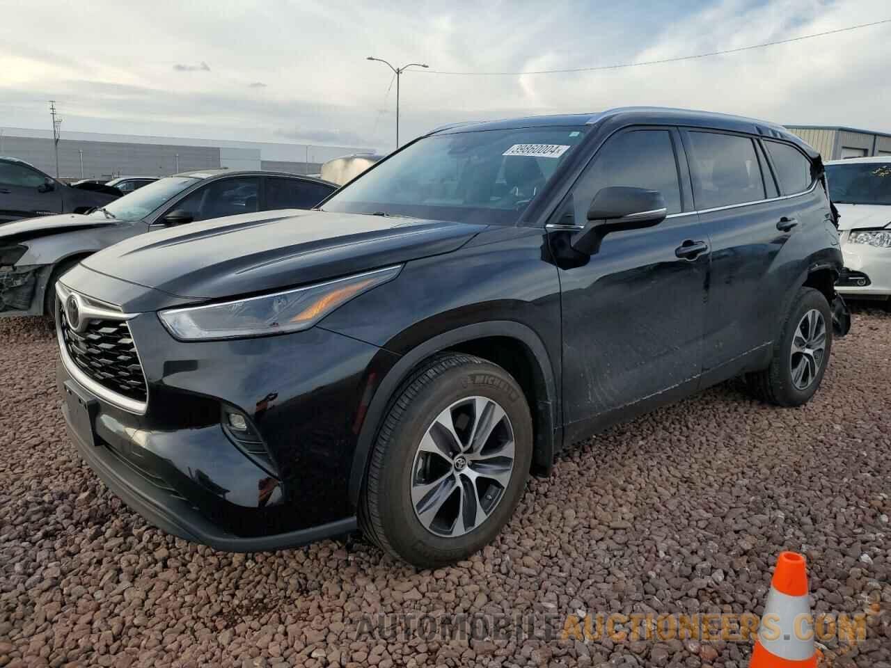 5TDHZRBH5MS533528 TOYOTA HIGHLANDER 2021