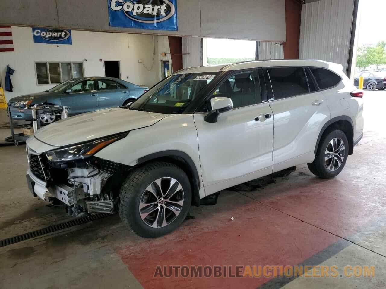 5TDHZRBH7MS523468 TOYOTA HIGHLANDER 2021