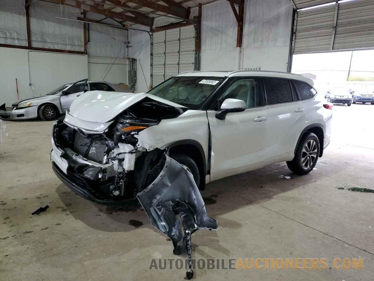 5TDHZRBH7NS224970 TOYOTA HIGHLANDER 2022