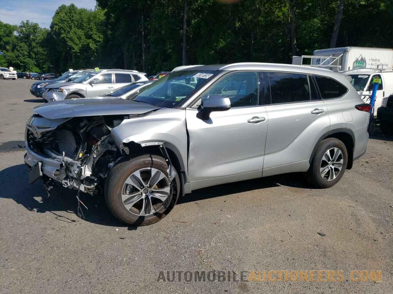 5TDHZRBH7NS241784 TOYOTA HIGHLANDER 2022