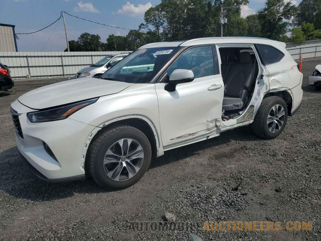 5TDHZRBH8MS073104 TOYOTA HIGHLANDER 2021