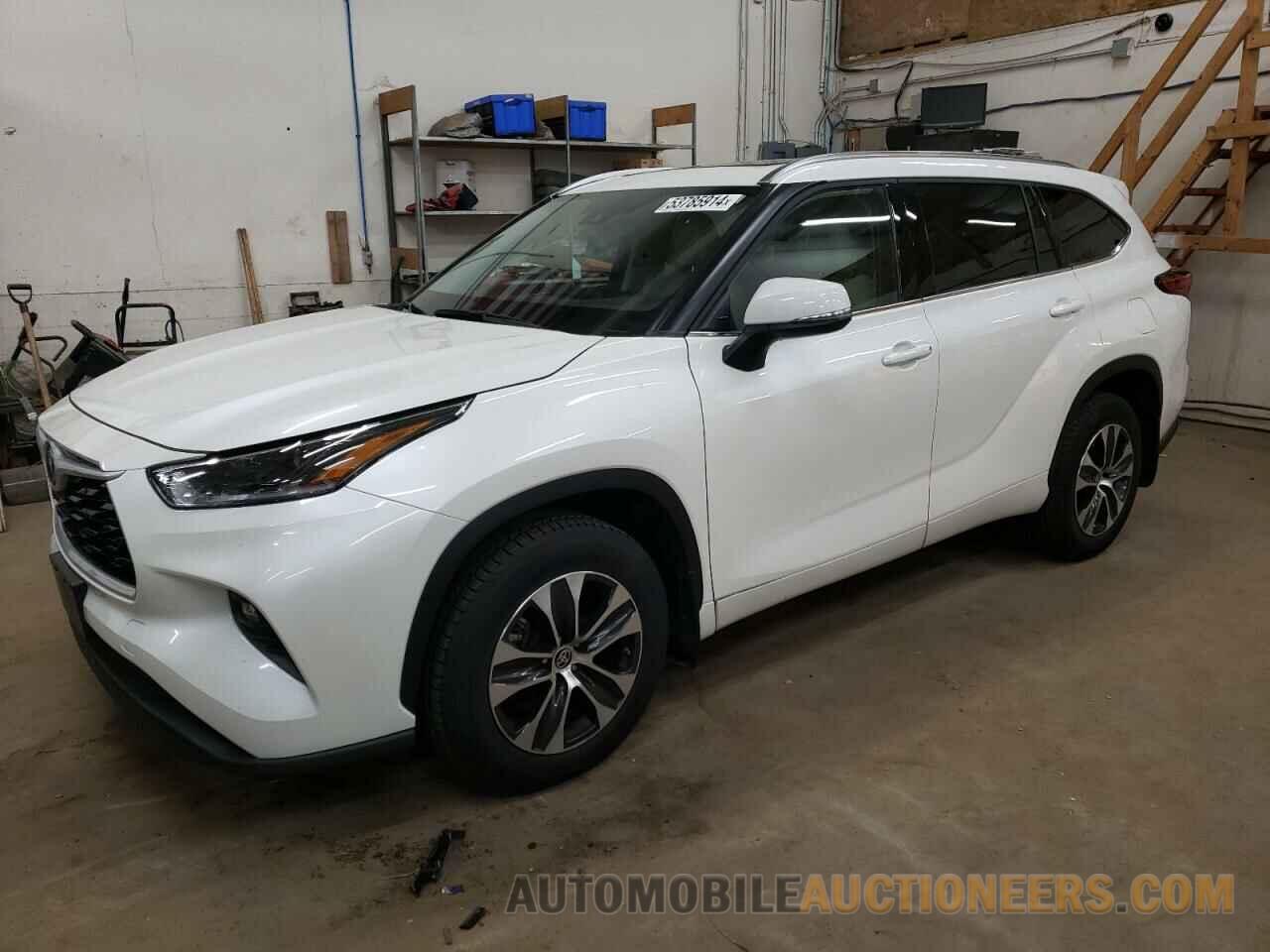 5TDHZRBH8MS139943 TOYOTA HIGHLANDER 2021