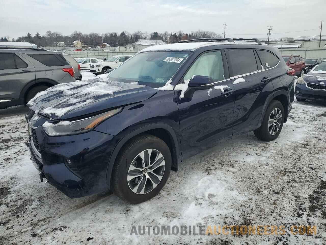 5TDHZRBH8NS229434 TOYOTA HIGHLANDER 2022