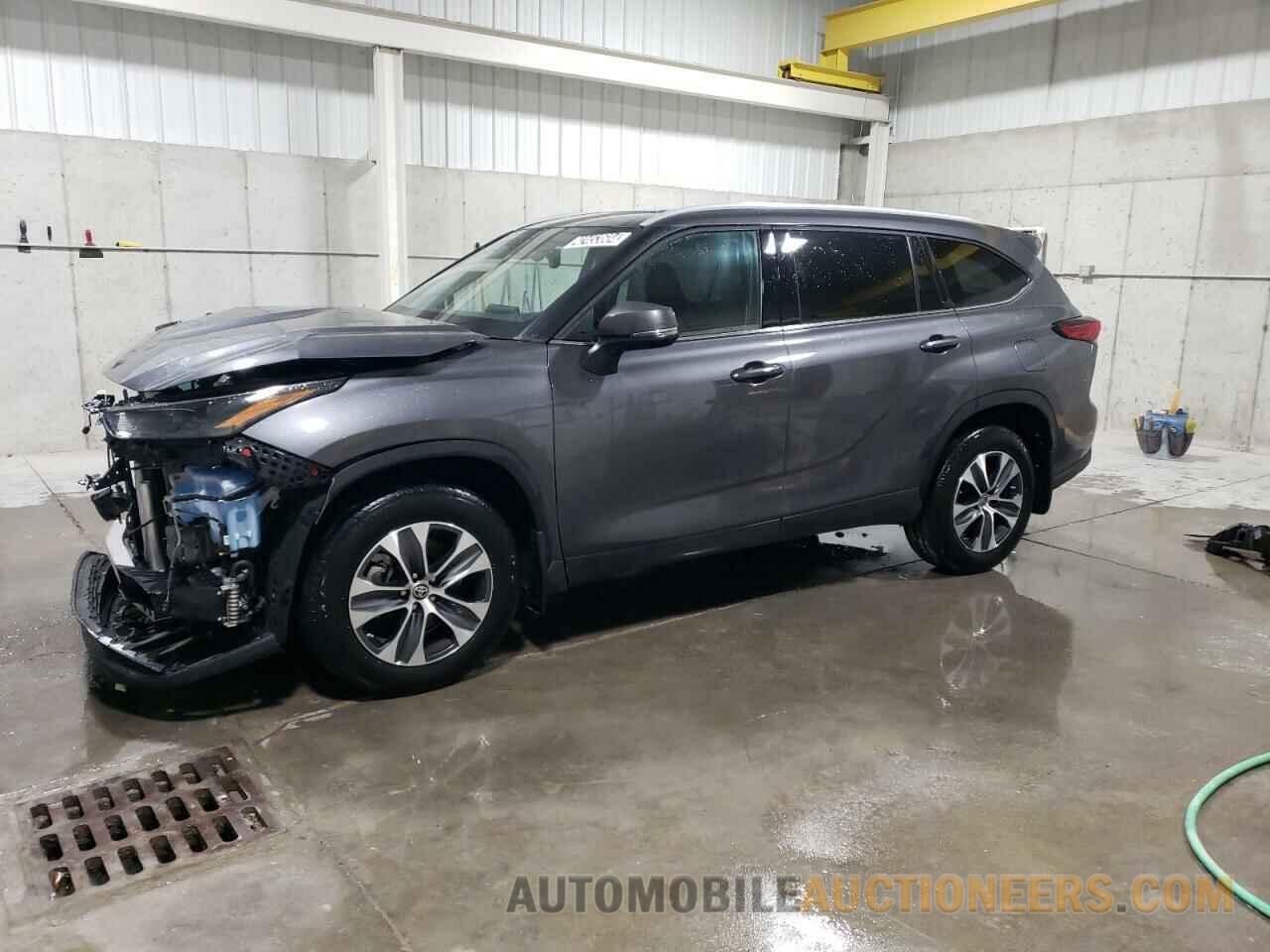 5TDHZRBH8NS251207 TOYOTA HIGHLANDER 2022