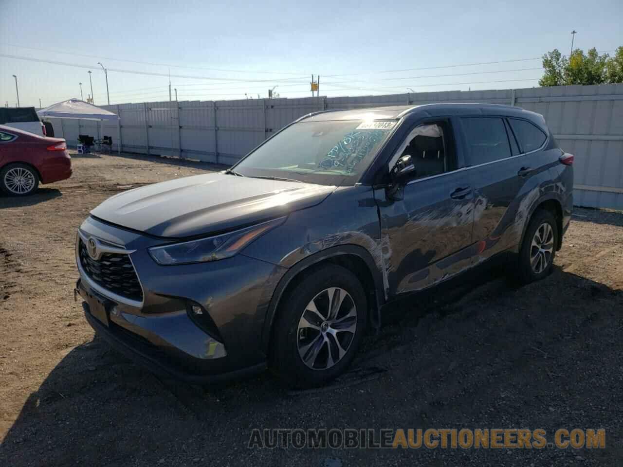 5TDHZRBH8NS572874 TOYOTA HIGHLANDER 2022