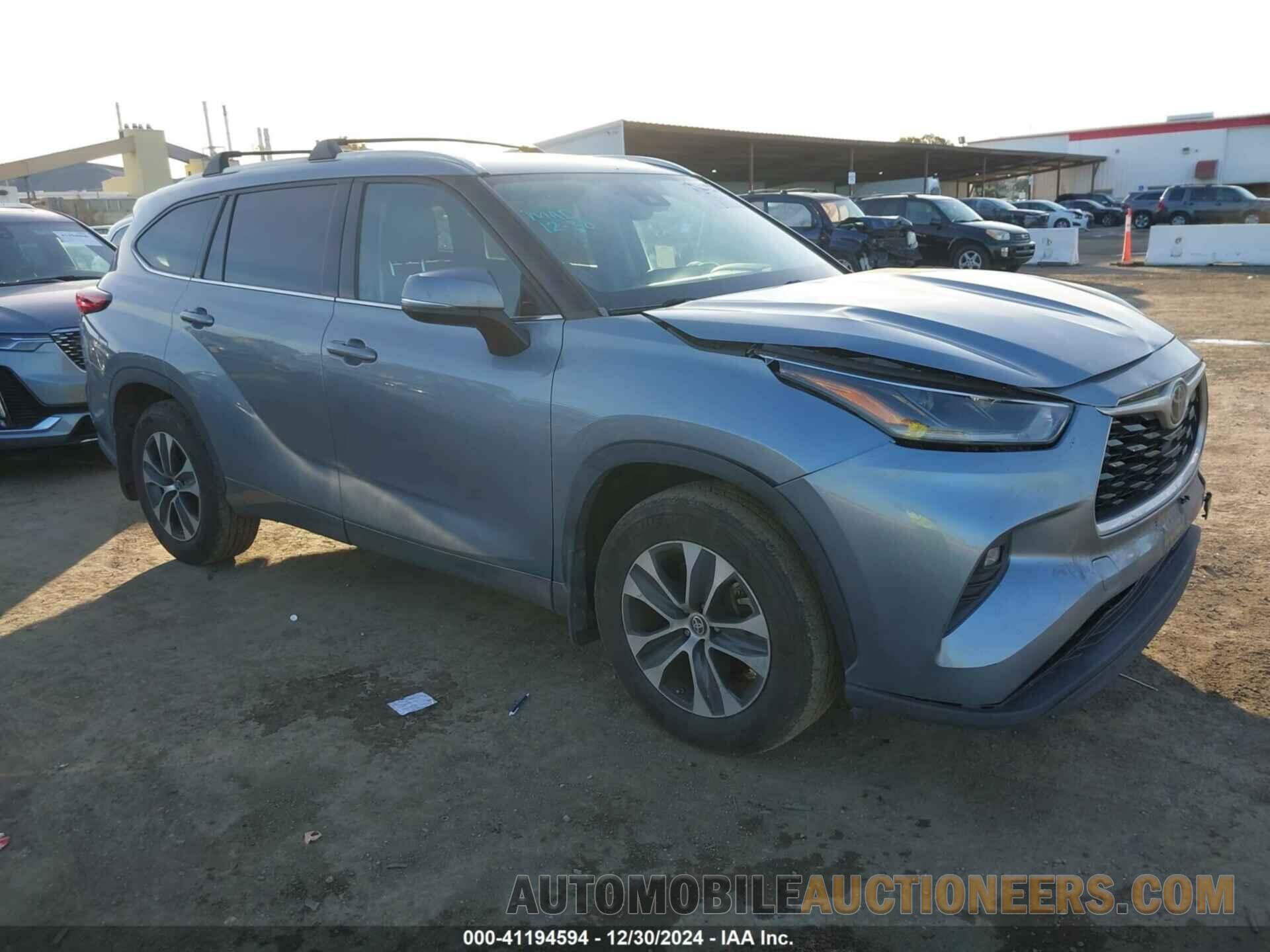 5TDHZRBH9MS130331 TOYOTA HIGHLANDER 2021