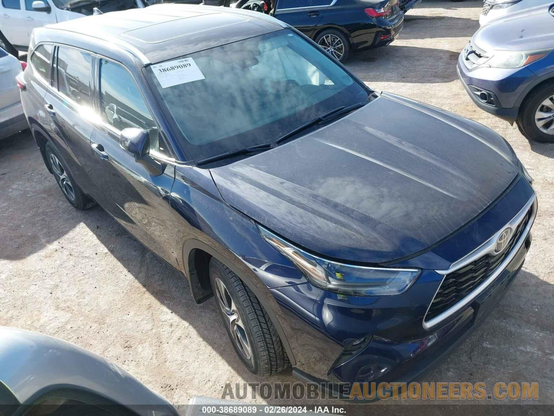 5TDHZRBH9MS526999 TOYOTA HIGHLANDER 2021