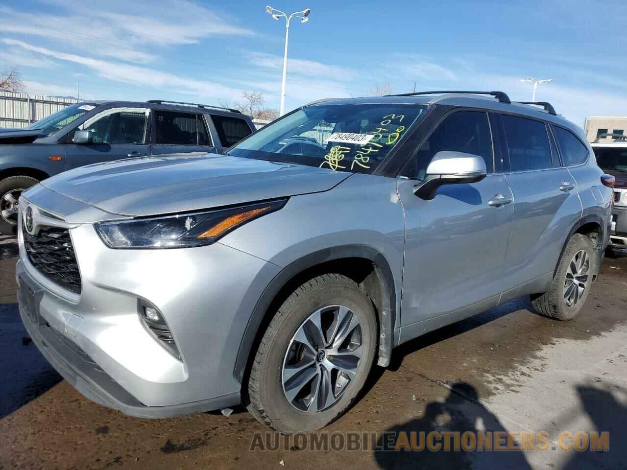 5TDHZRBH9NS210746 TOYOTA HIGHLANDER 2022