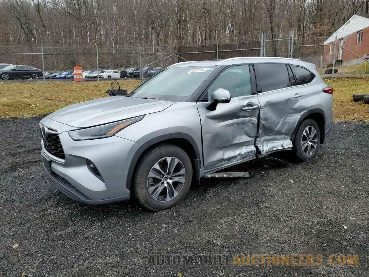 5TDHZRBHXMS084623 TOYOTA HIGHLANDER 2021