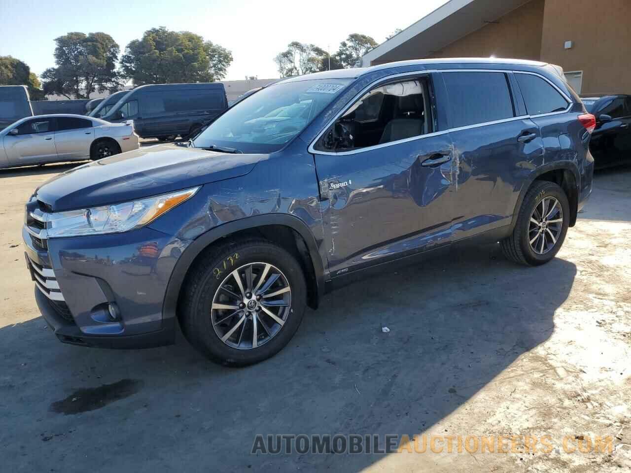 5TDJGRFH0KS054500 TOYOTA HIGHLANDER 2019