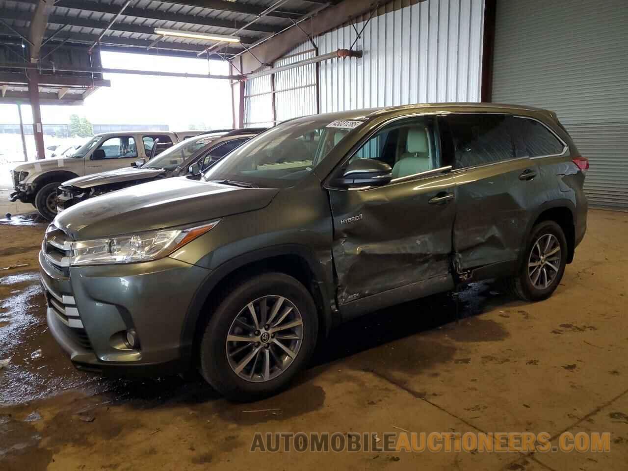 5TDJGRFH0KS059387 TOYOTA HIGHLANDER 2019