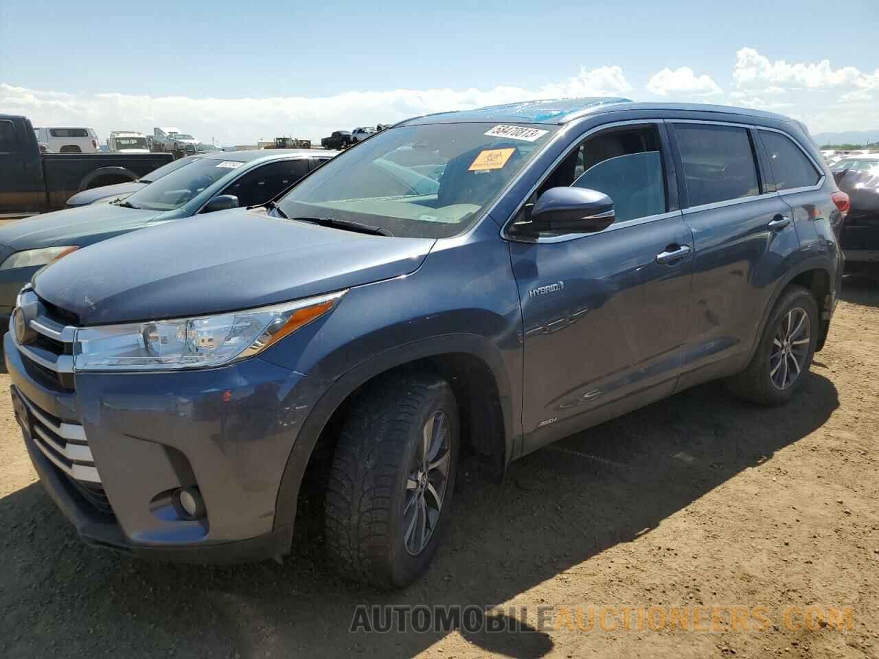 5TDJGRFH0KS066467 TOYOTA HIGHLANDER 2019