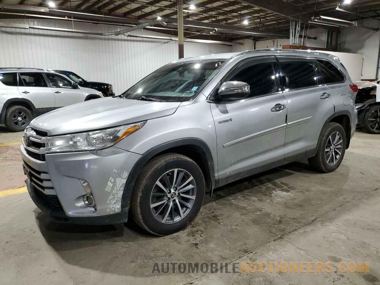 5TDJGRFH1KS059012 TOYOTA HIGHLANDER 2019