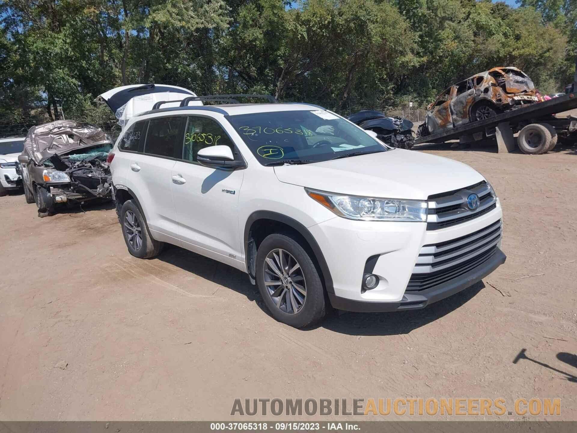 5TDJGRFH2HS025489 TOYOTA HIGHLANDER 2017