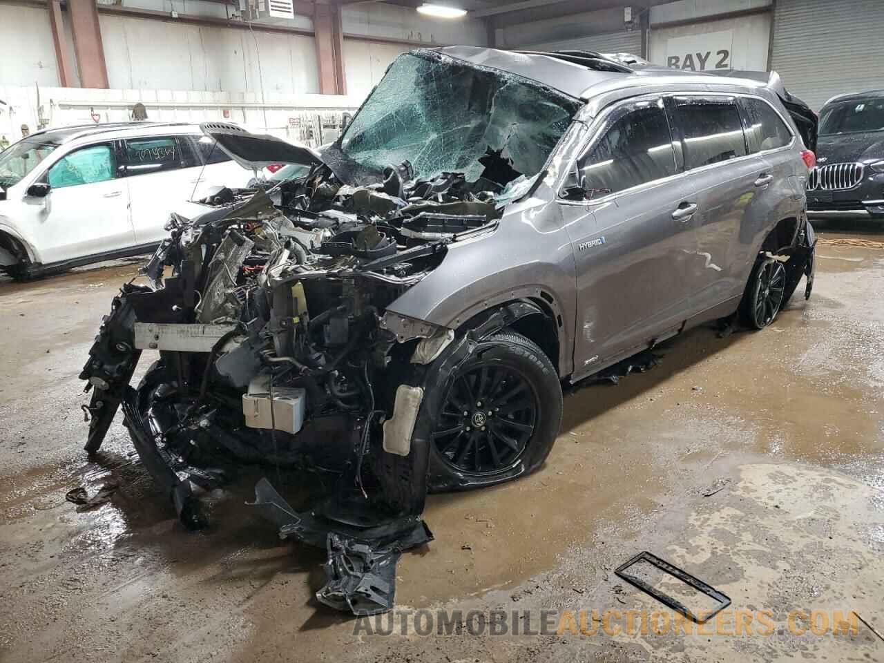 5TDJGRFH2KS071850 TOYOTA HIGHLANDER 2019