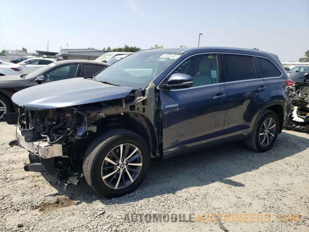 5TDJGRFH3JS043084 TOYOTA HIGHLANDER 2018