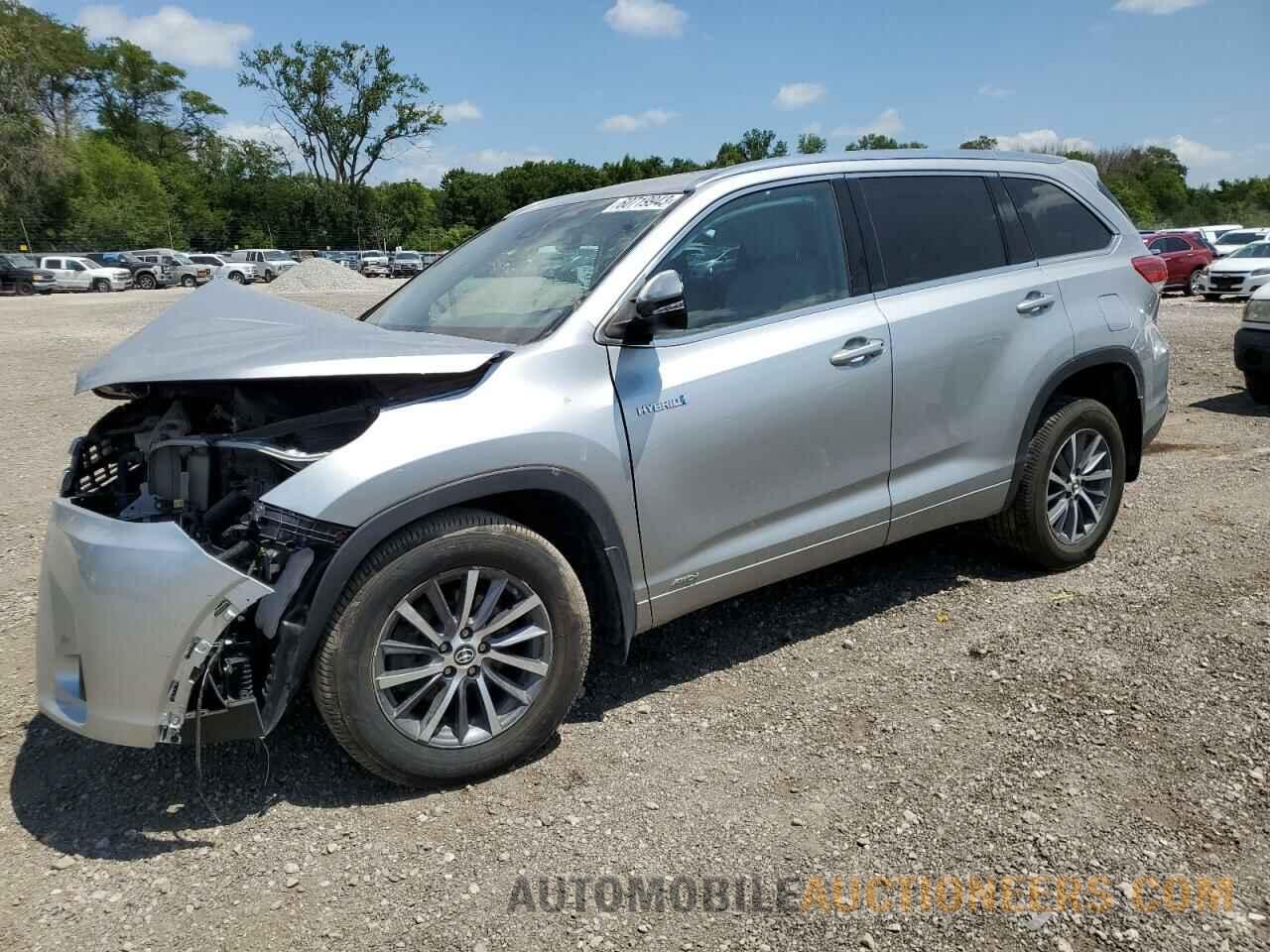 5TDJGRFH3JS048950 TOYOTA HIGHLANDER 2018