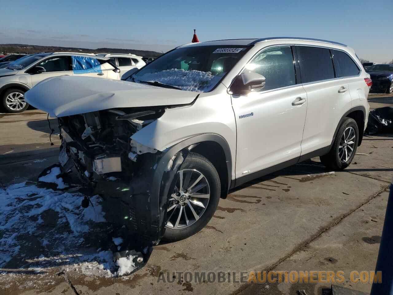 5TDJGRFH3KS052692 TOYOTA HIGHLANDER 2019