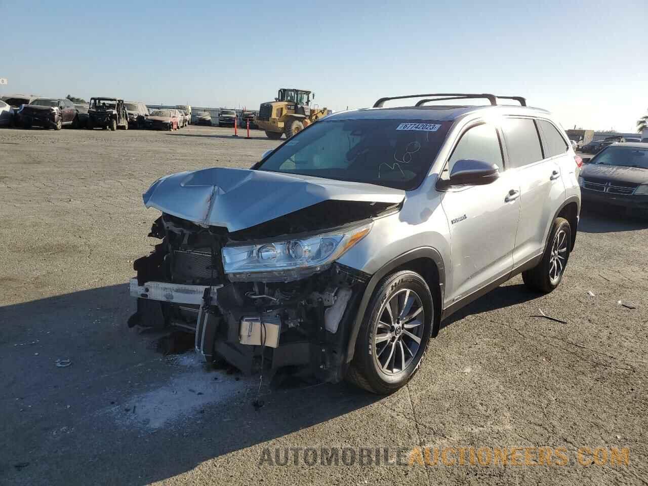 5TDJGRFH3KS074871 TOYOTA HIGHLANDER 2019