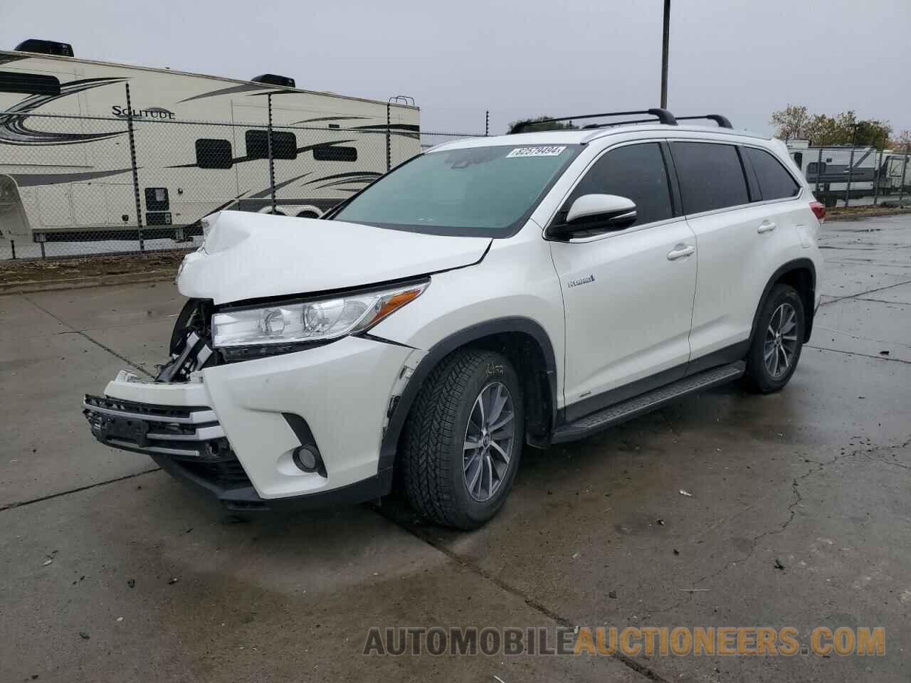 5TDJGRFH4KS053849 TOYOTA HIGHLANDER 2019