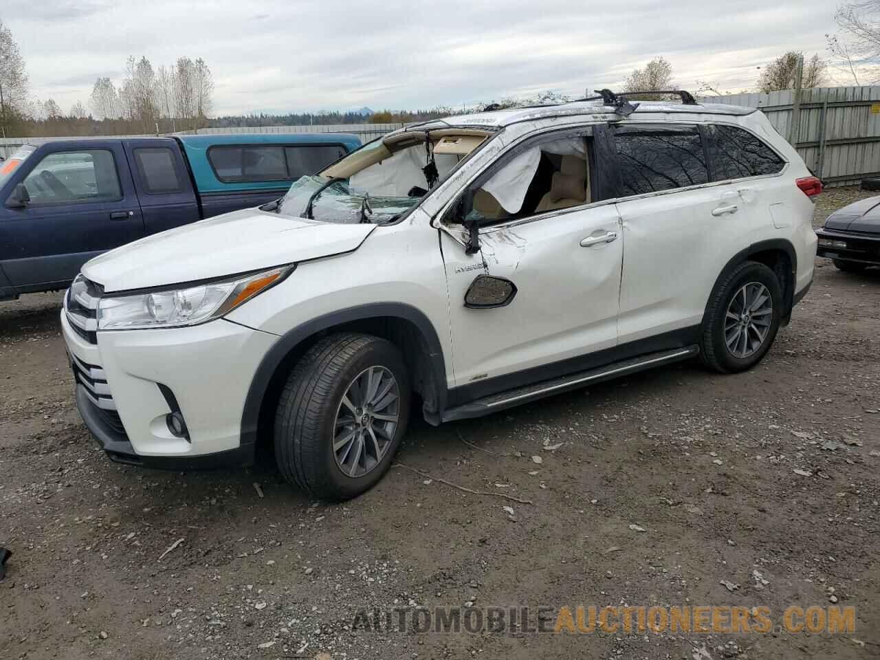 5TDJGRFH4KS076306 TOYOTA HIGHLANDER 2019