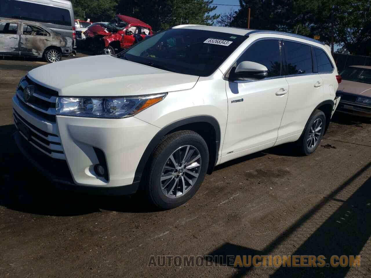 5TDJGRFH5HS032257 TOYOTA HIGHLANDER 2017