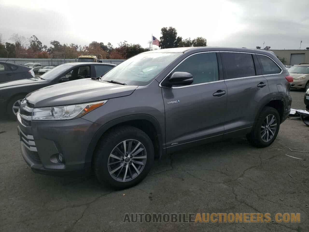 5TDJGRFH5HS035708 TOYOTA HIGHLANDER 2017