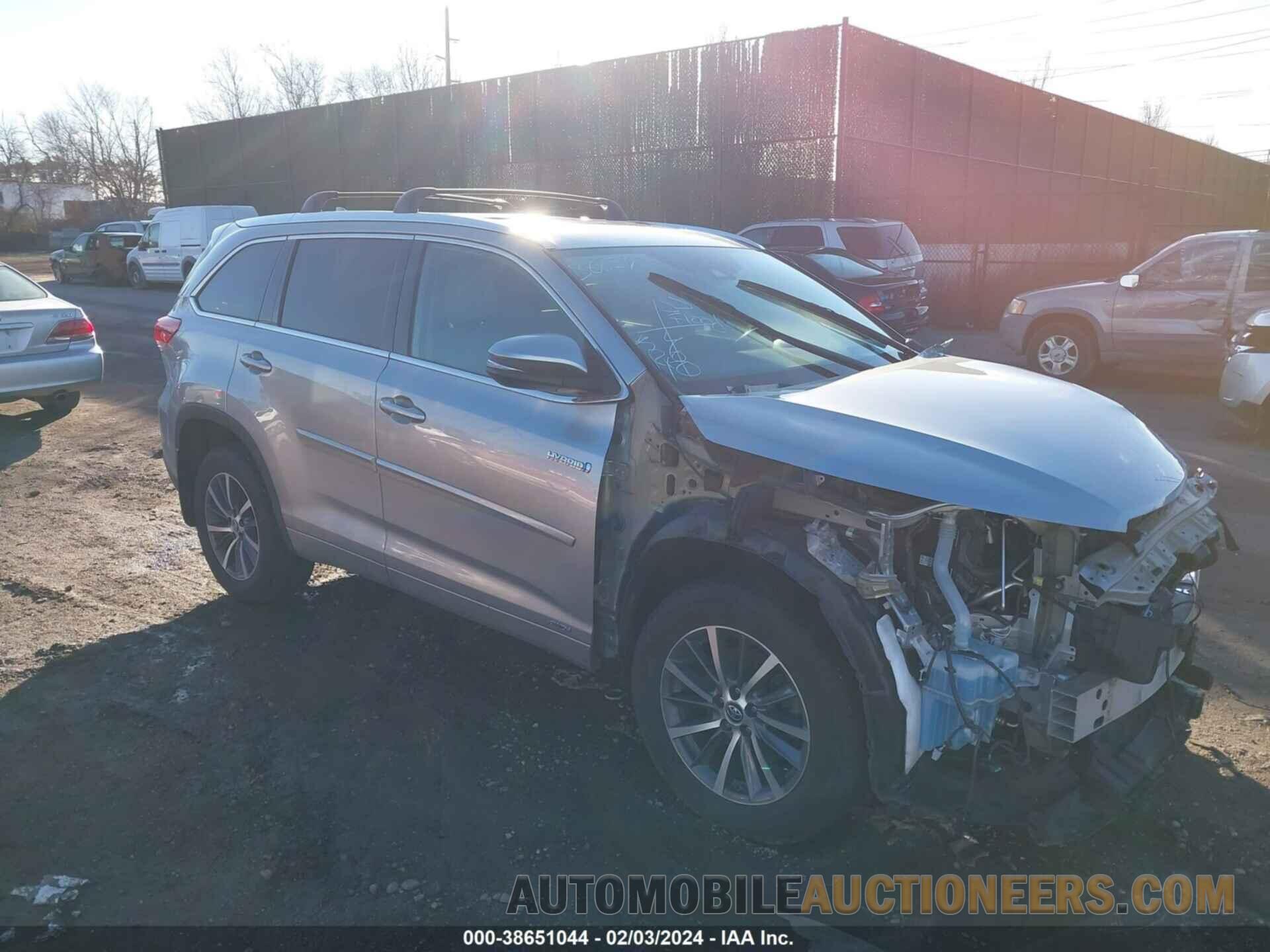 5TDJGRFH5JS045287 TOYOTA HIGHLANDER HYBRID 2018