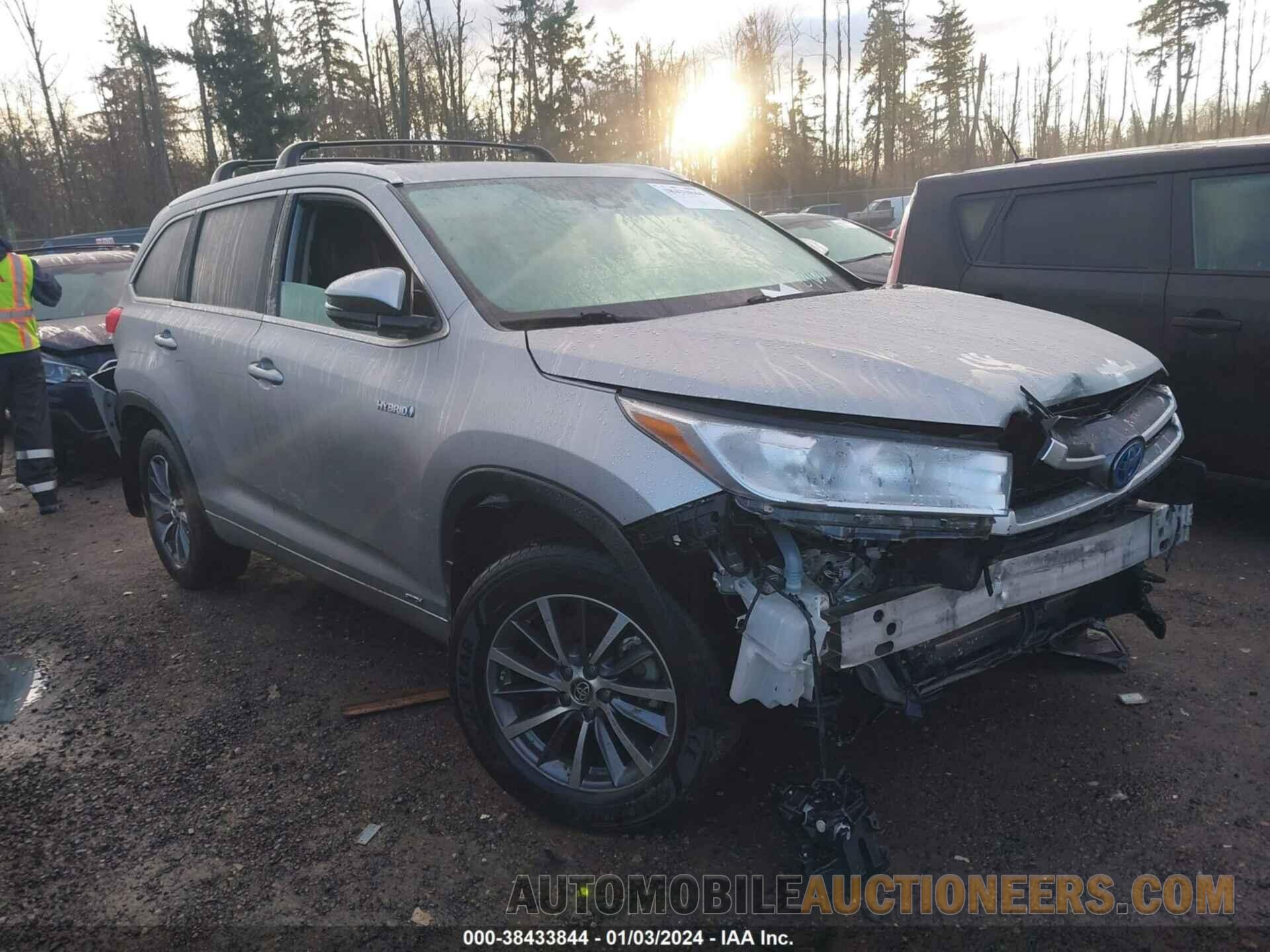 5TDJGRFH6JS048960 TOYOTA HIGHLANDER 2018