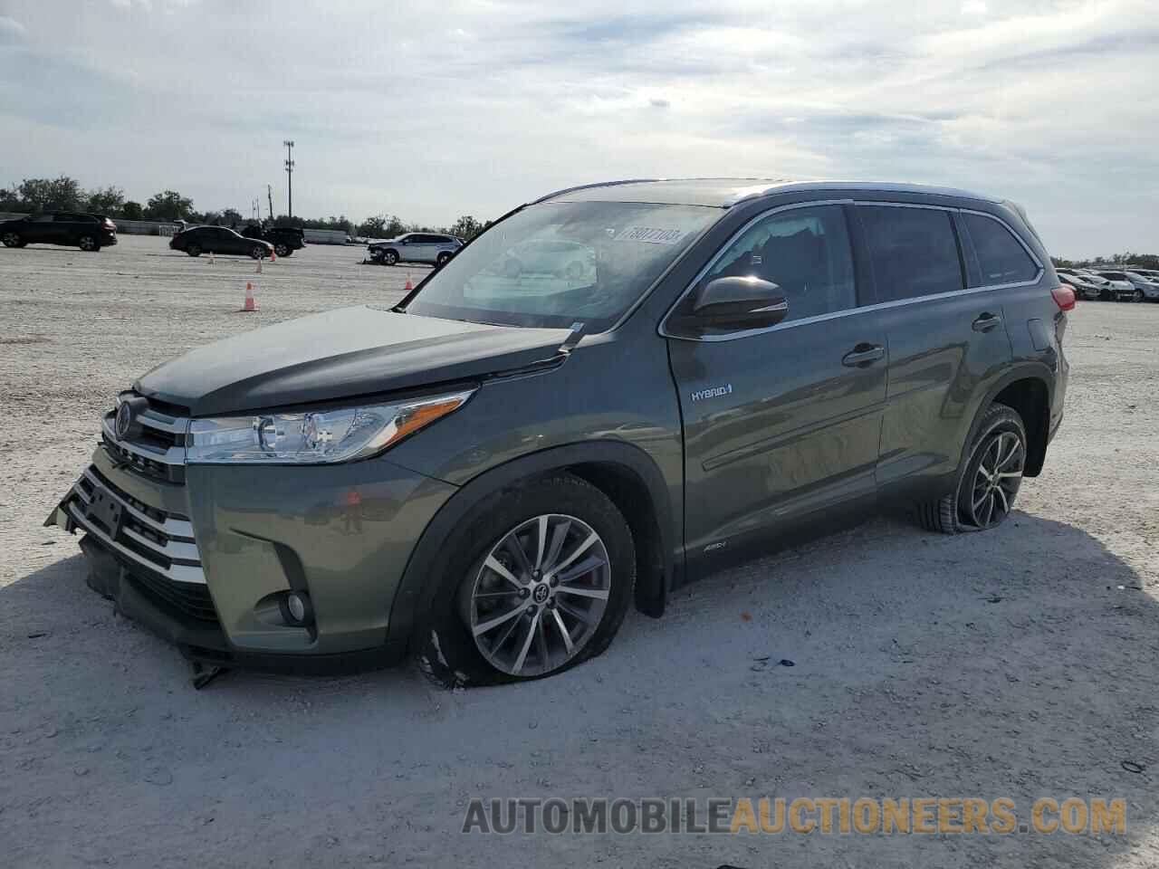 5TDJGRFH6KS060477 TOYOTA HIGHLANDER 2019