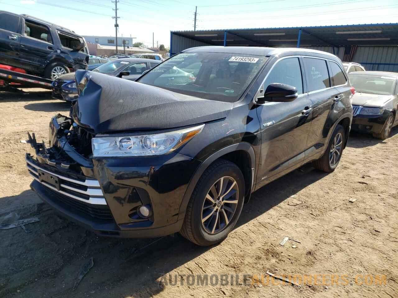 5TDJGRFH7HS033698 TOYOTA HIGHLANDER 2017