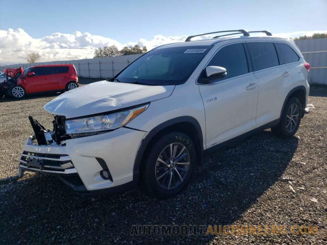 5TDJGRFH7KS060598 TOYOTA HIGHLANDER 2019