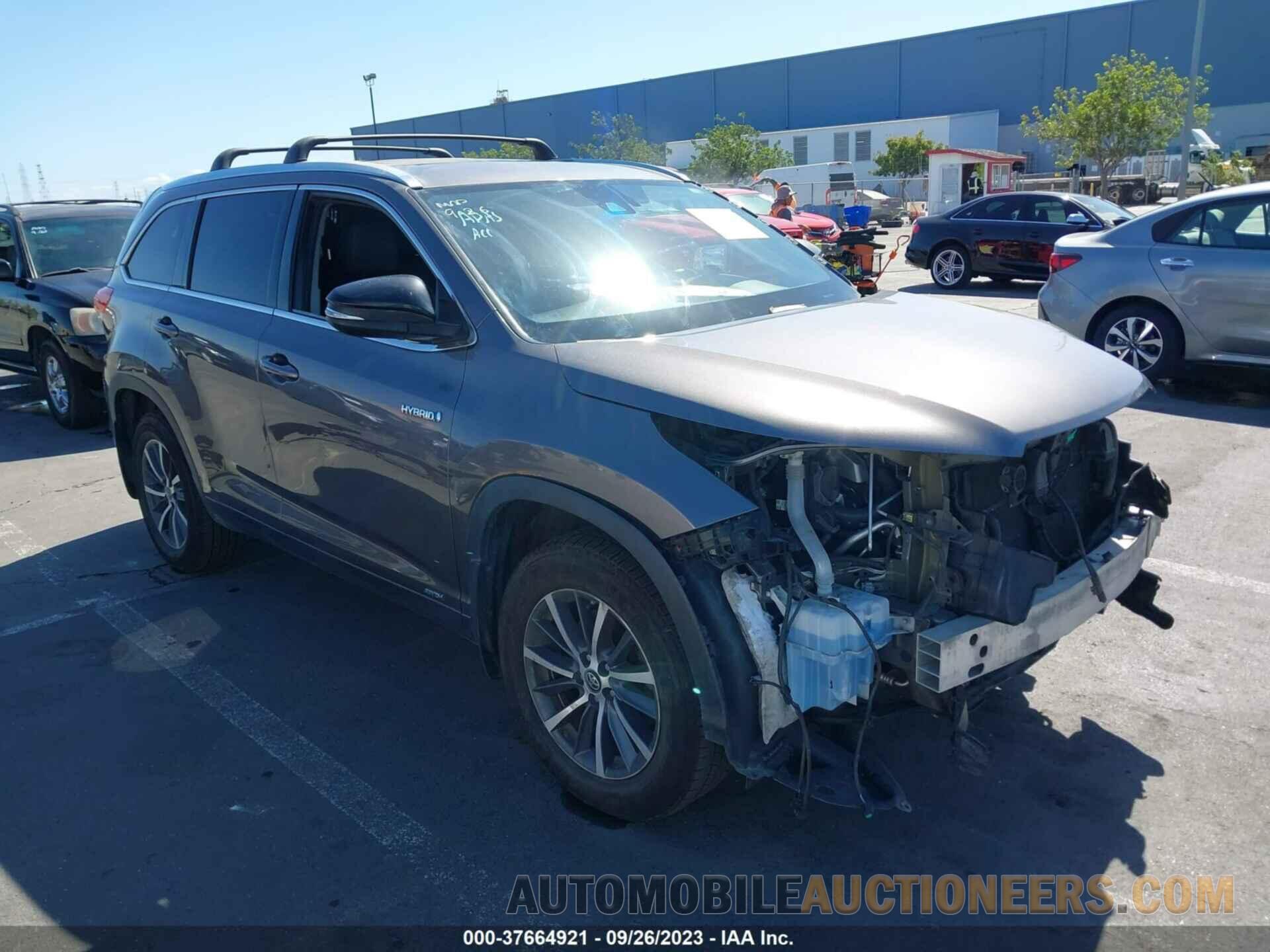 5TDJGRFH8HS024377 TOYOTA HIGHLANDER 2017