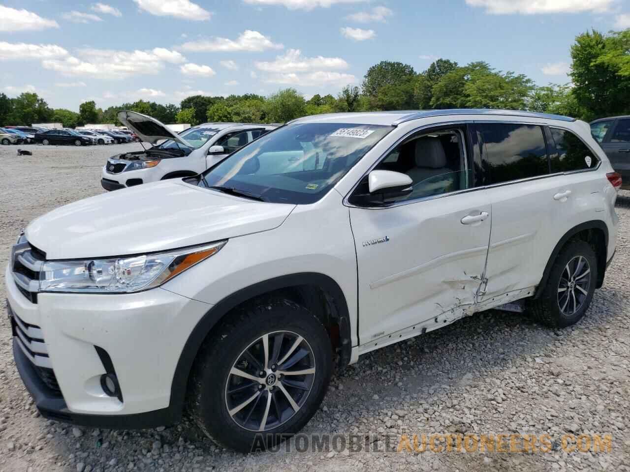 5TDJGRFH8JS045431 TOYOTA HIGHLANDER 2018